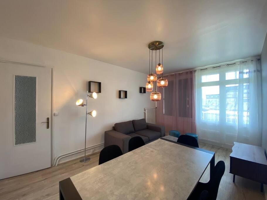 Bel Appartement Centre Ville De 비에르종 외부 사진